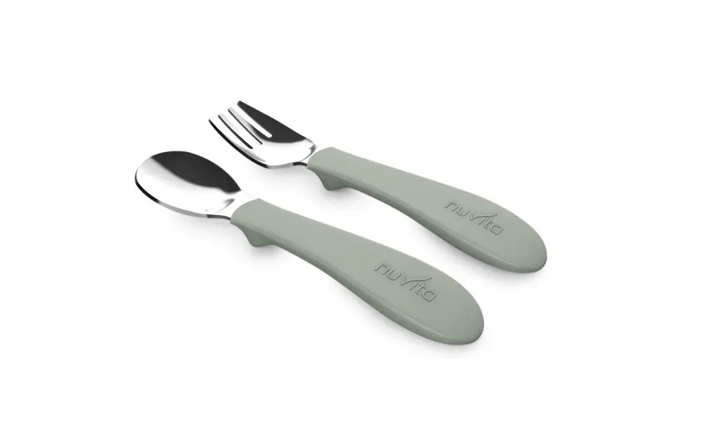 Bestik Sage Green fra Nuvita
